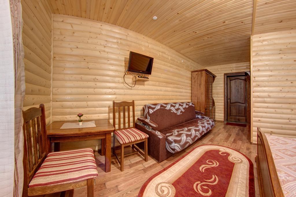 Villa Vlad & Spa Bukovel Rom bilde