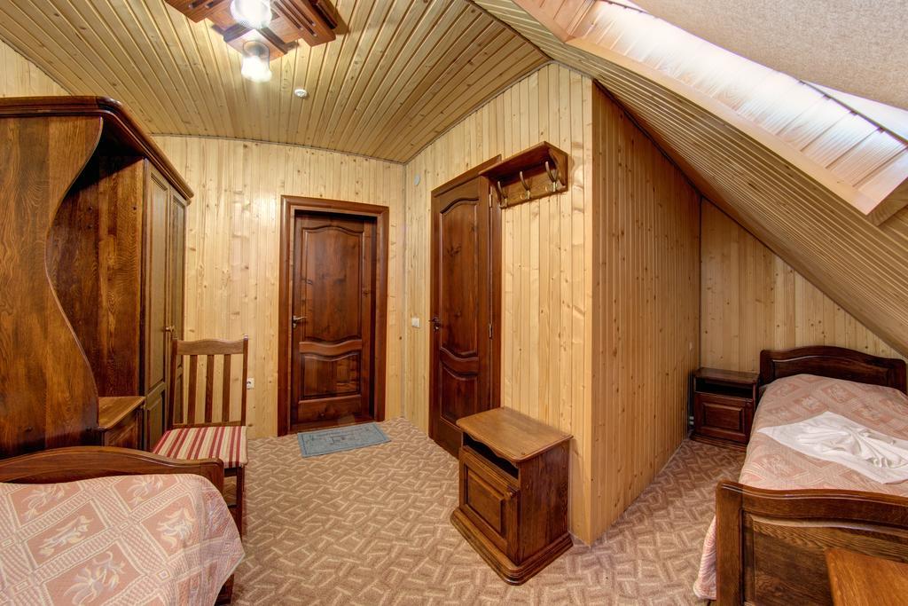 Villa Vlad & Spa Bukovel Rom bilde