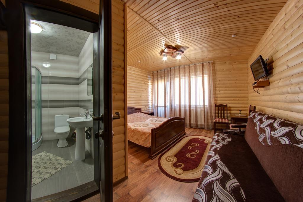 Villa Vlad & Spa Bukovel Rom bilde