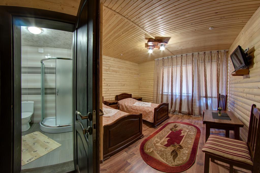 Villa Vlad & Spa Bukovel Rom bilde